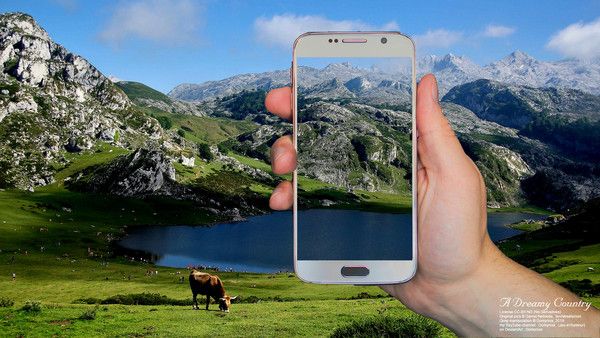 Impossible Image, smartphone et montagne. 19020.